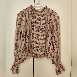 ZARA - Beautiful chiffon blouse
